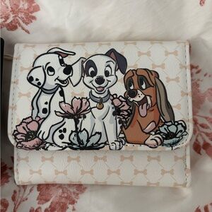 Disney Lounge Fly Wallet 101 Dalmatians